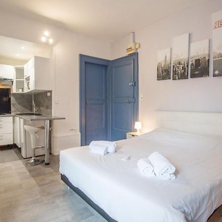 Studio For 2 Located In The City Center Lägenhet Annecy Exteriör bild
