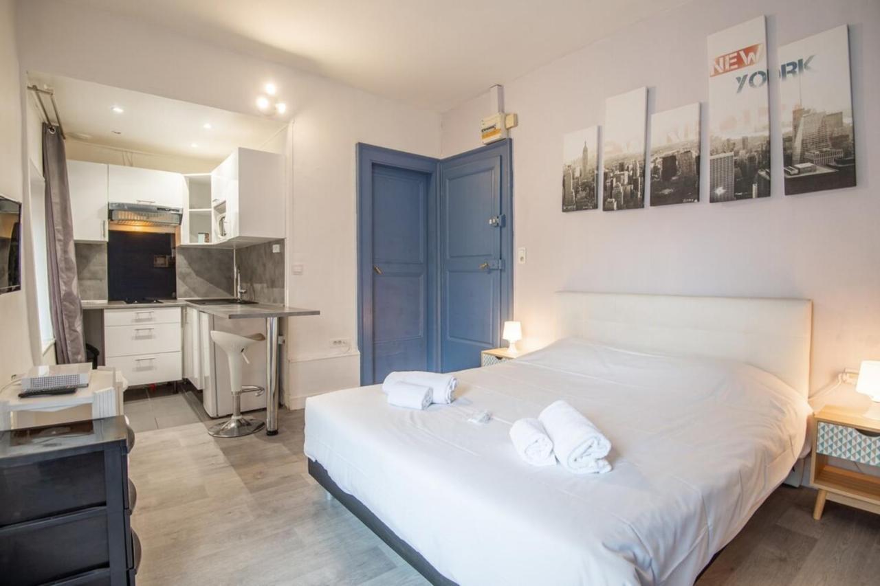Studio For 2 Located In The City Center Lägenhet Annecy Exteriör bild